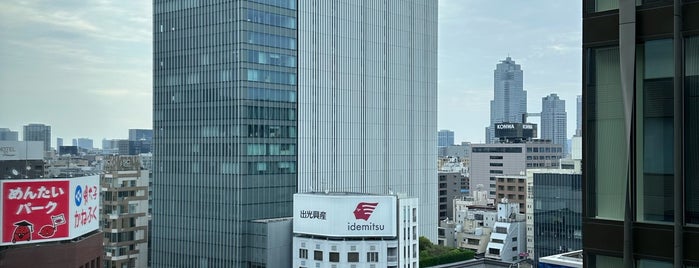 밀레니엄 미츠이 가덴 호텔 도쿄 is one of اليابان.