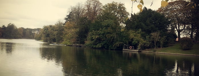 Bosque de Boulogne is one of Lugares favoritos de Olga.