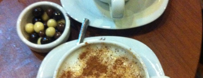Kahve Deposu is one of Locais curtidos por Davut.