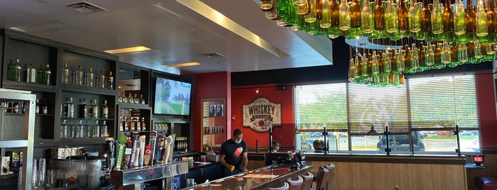 Red Robin Gourmet Burgers and Brews is one of West Palm Beach.