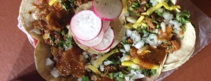 Tacos Don Juan is one of Locais curtidos por Andrea.