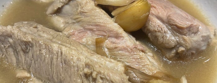 SONG FA bak kut teh 肉骨苶 is one of Hendra'nın Beğendiği Mekanlar.