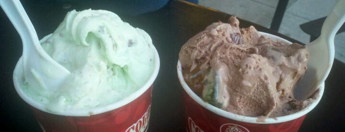 Cold Stone Creamery is one of Guide to Palmdale's best spots.