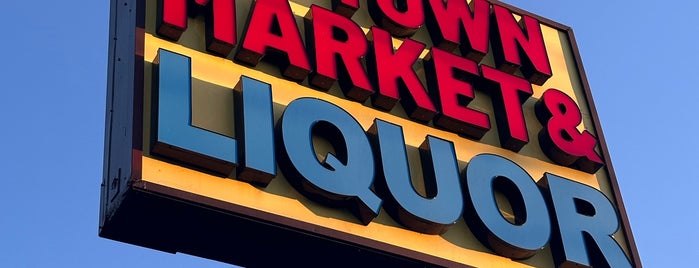 Uptown Market & Liquor is one of Whiskey Hunt.
