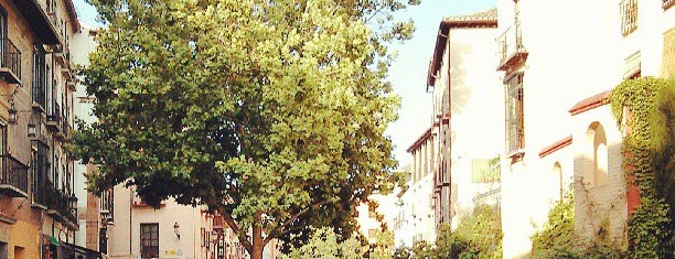 Carrera del Darro is one of Granada.