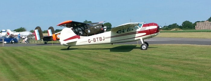 Breighton Aerodrome is one of Año Salvaje.