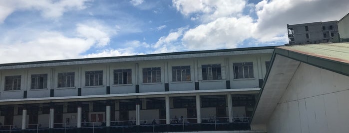 UE College of Business Administration - Santiago Dela Cruz (SFC) Bldg. is one of University of the East.