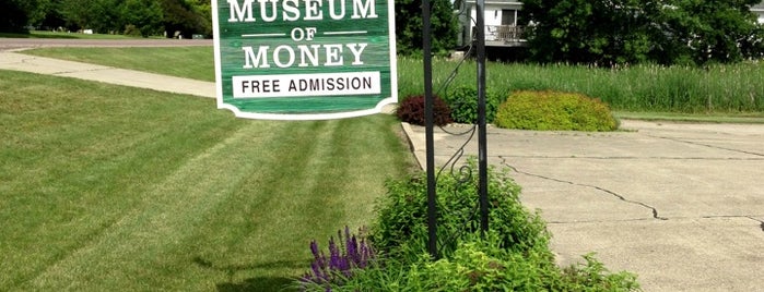 Higgins Money Museum is one of Iowa.
