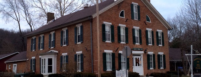 Mason House Inn is one of Iowa.