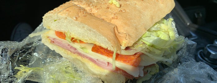 Lindy's Subs and Salads is one of Not a bar!.