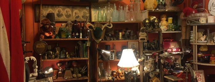 Uncommon Objects is one of Austin TX.