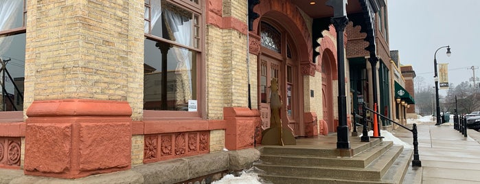 Woodstock Opera House is one of Haunted in Chicagoland.