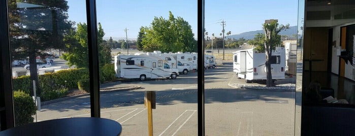 El Monte RV is one of Lieux qui ont plu à Todd.