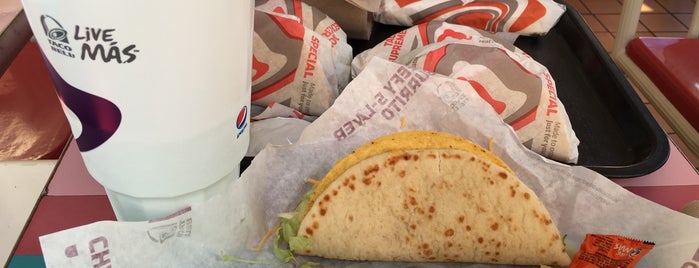 Taco Bell is one of Aguさんのお気に入りスポット.
