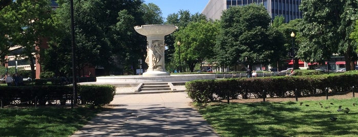 Dupont Circle is one of Locais curtidos por Jared.