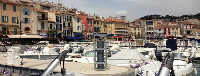 Port de Cassis is one of Marseille.