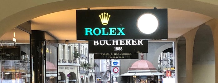 Bucherer is one of Bern 😍🍫💒 🇨🇭 🐻.