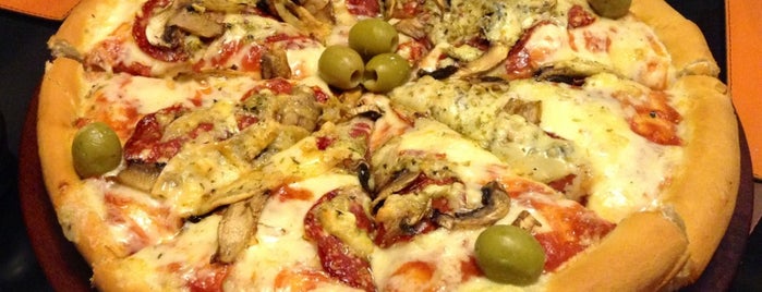 Punto Pizza is one of B.A. restaurantes.
