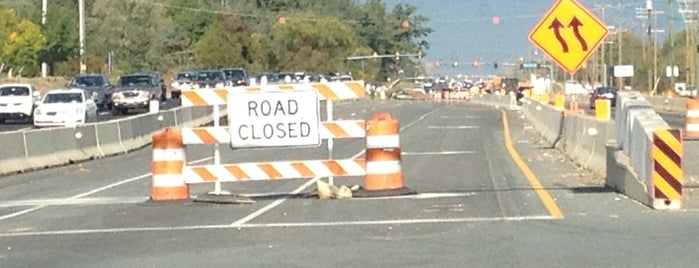 Construction @ Lafayette Business Center is one of the 'Ville.