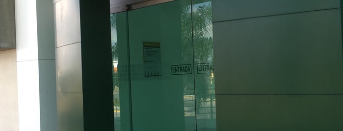 Exakta Laboratorios is one of Lugares favoritos de Lu.