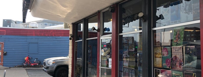 Antone's Record Shop is one of thommendaus.