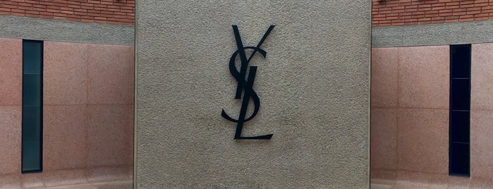 Musée Yves Saint Laurent is one of RAK × Best Of.