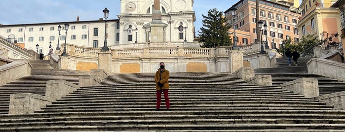 Spanish Steps is one of Italy 🇮🇹.