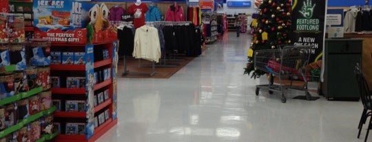 Walmart is one of Jiehan : понравившиеся места.