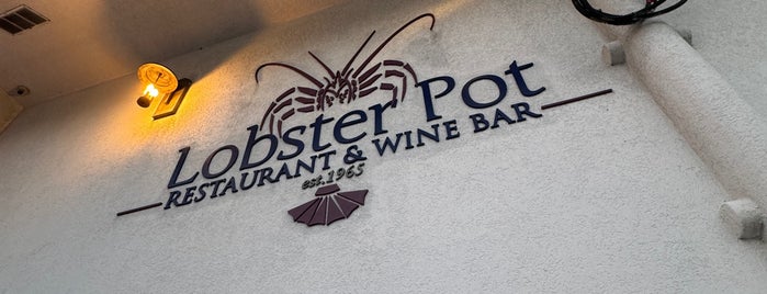 Lobster Pot Restaurant & Wine Bar is one of Cayman.