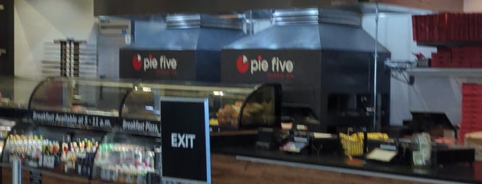Pie Five Pizza is one of Airports.