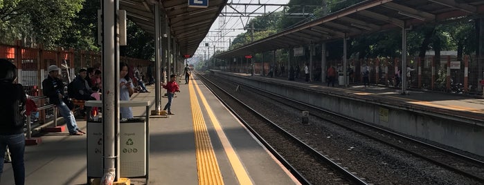 Stasiun Duren Kalibata is one of Stasiun Kereta di Indonesia.