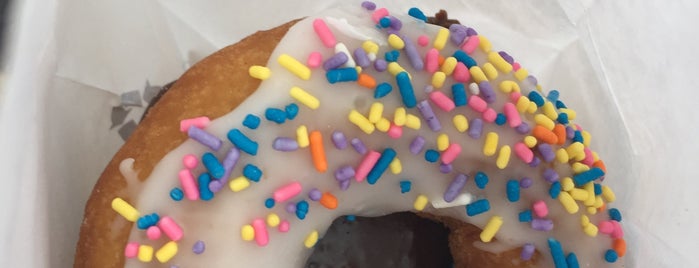 Spunky Dunkers is one of Just Doughnuts.