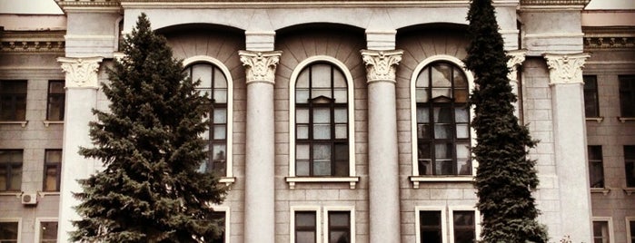 ХНУРЕ / Kharkiv National University of Radioelectronics is one of Volodymyr 님이 좋아한 장소.