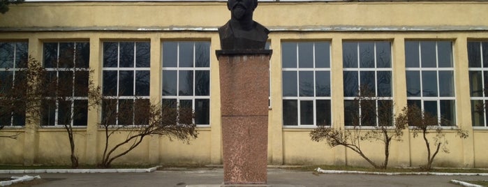 Пам'ятник Феліксу Дзержинському is one of Разное.