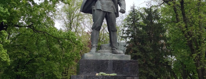 Пам'ятник учасникам Січневого повстання 1918 р. is one of Памятники Киева / Statues of Kiev.