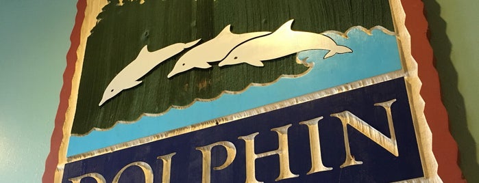 Dolphin Family Restaurant is one of Nordonia Breakfast Spots.