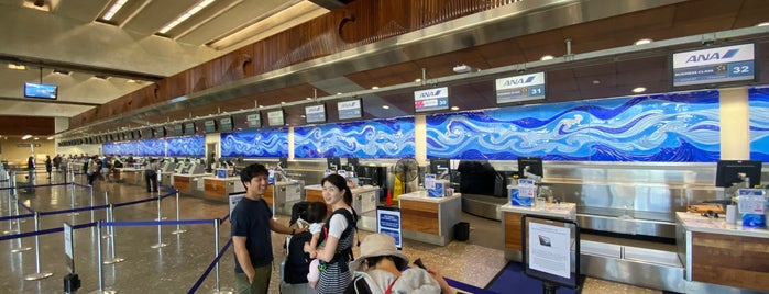 ANA Check-in Counter is one of Harry : понравившиеся места.