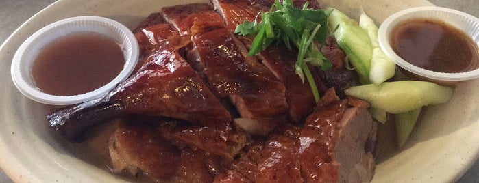 Sze Ngan Chye Roasted Duck Rice (四眼仔烧腊) is one of To explore.
