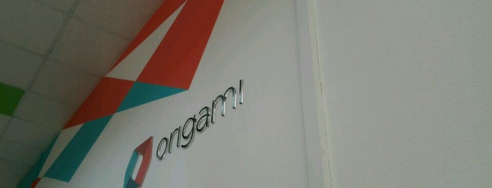 Origami is one of Tempat yang Disukai moscowpan.