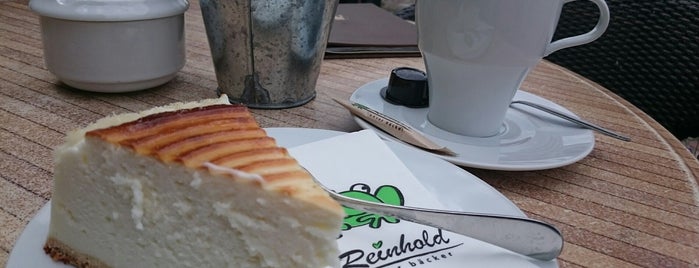 Bäckerei Reinhold is one of Анастасия : понравившиеся места.