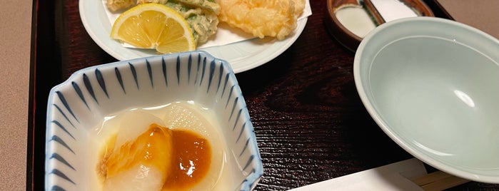 Tempura Tsunahachi is one of 東雲メシ.