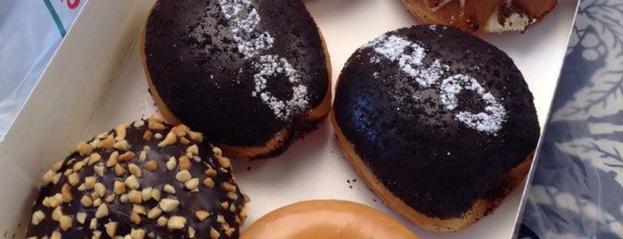 Krispy Kreme Doughnuts is one of Fav Donut Shop.