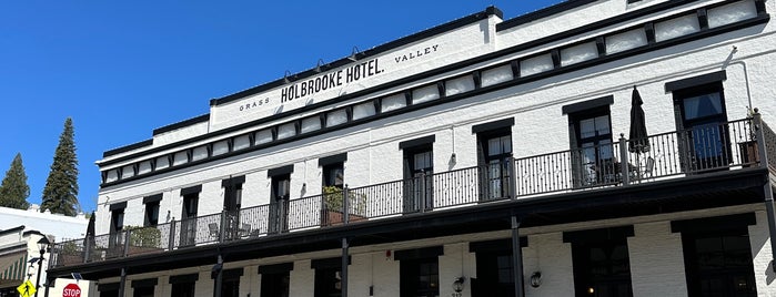 Holbrooke Hotel is one of Sierra Nevada.