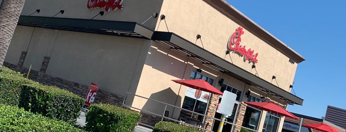Chick-fil-A is one of The 13 Best Places with Free Wifi in Santa Ana.
