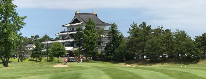 加賀カントリークラブ is one of 石川県のゴルフ場.