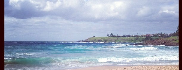 Kiama Surf Beach is one of สถานที่ที่ Darren ถูกใจ.