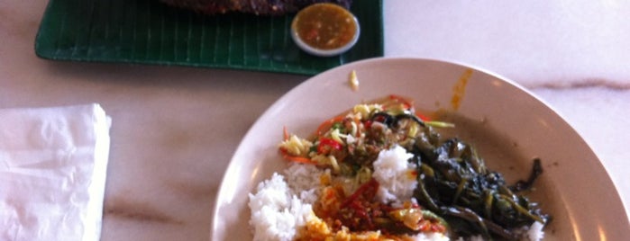 Restoran Sambal Hijau is one of Highly Recommended! Mesti mau TRY! :D.