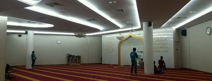 Moulana Mohamed Ali Mosque is one of Masjids.