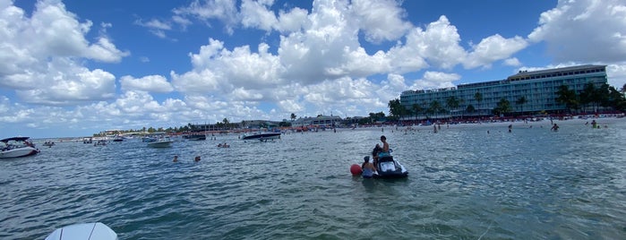 Lani Kai Island Resort is one of Beach Hangouts.