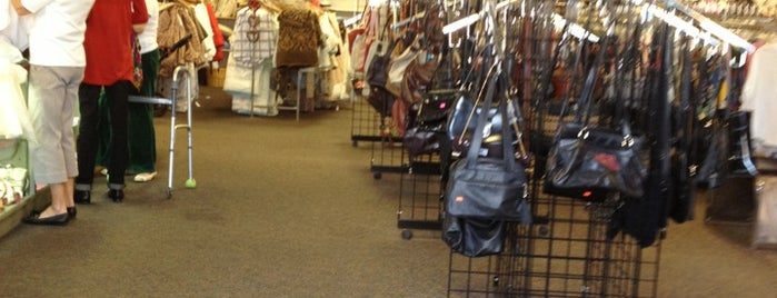Angel View Thrift Store is one of Desert Cities Thrifting.